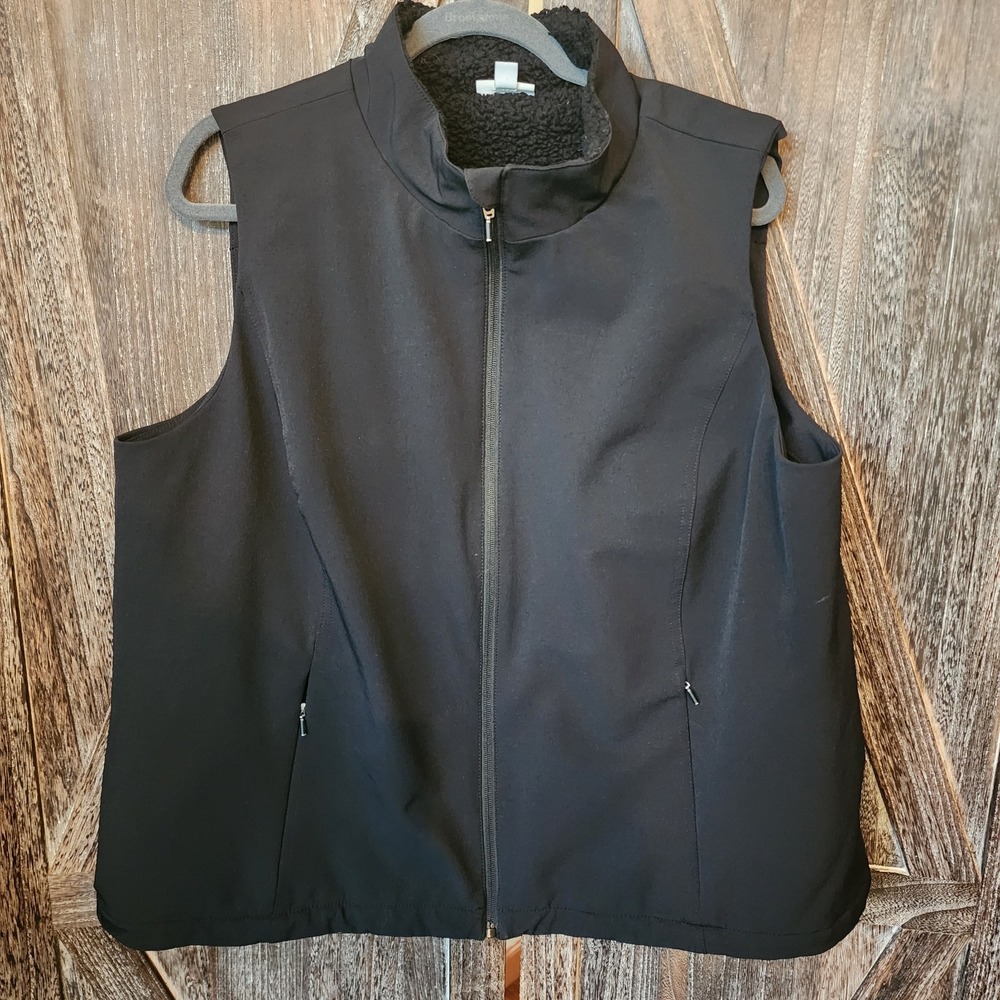 J Jill Fit Vest Women's Size 2X Black Faux Fur Lined Thick Zipper Pockets Zip Up